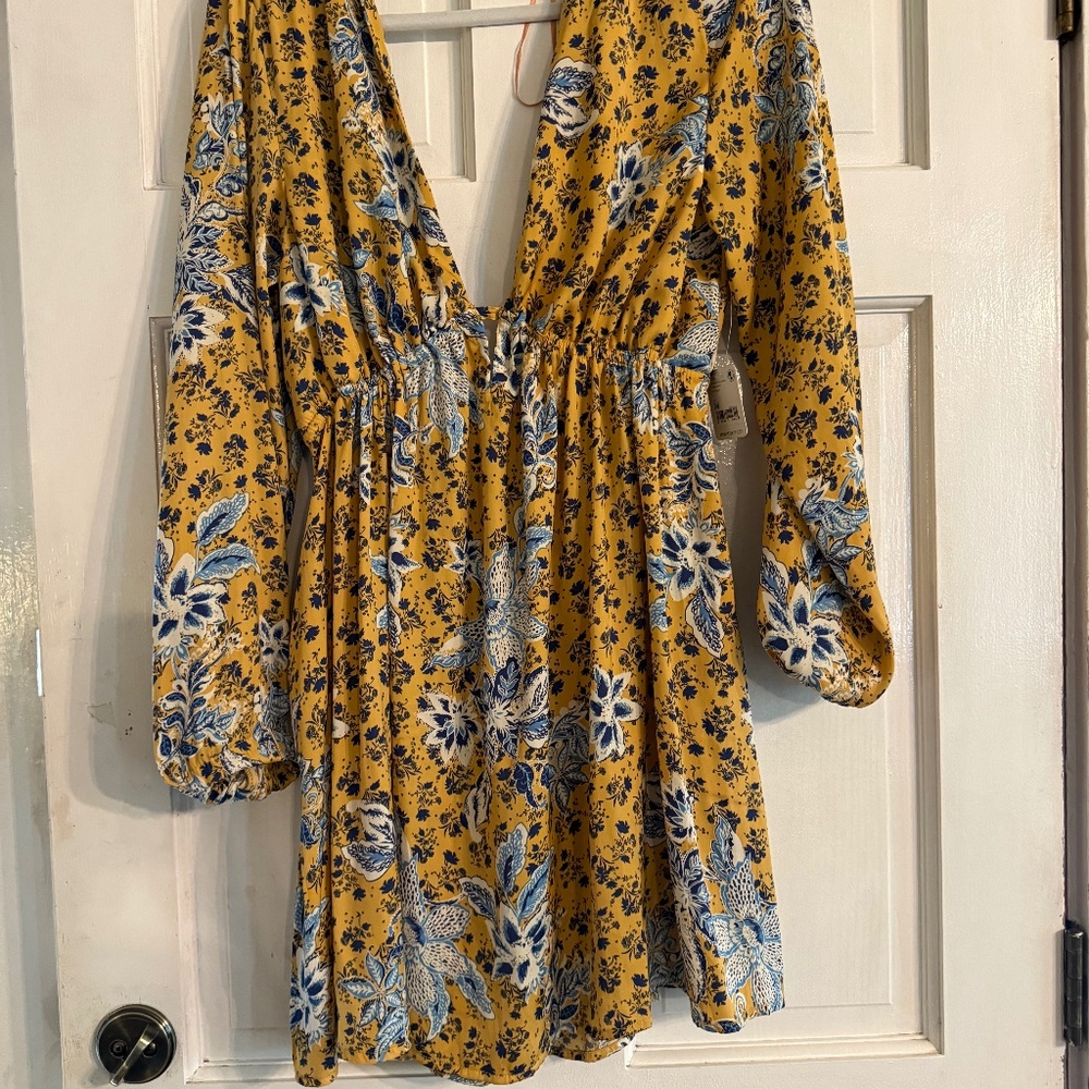Free People sexy dress medium in marigold with blue print